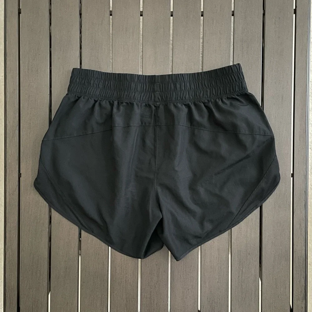 ATHLETIC WORKS ATHLEISURE EXERCISE RUNNING SHORTS!! - Picture 2 of 5